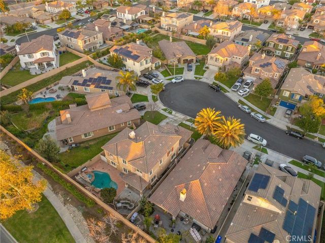 10972 White Oak Lane, Fontana, CA 92337