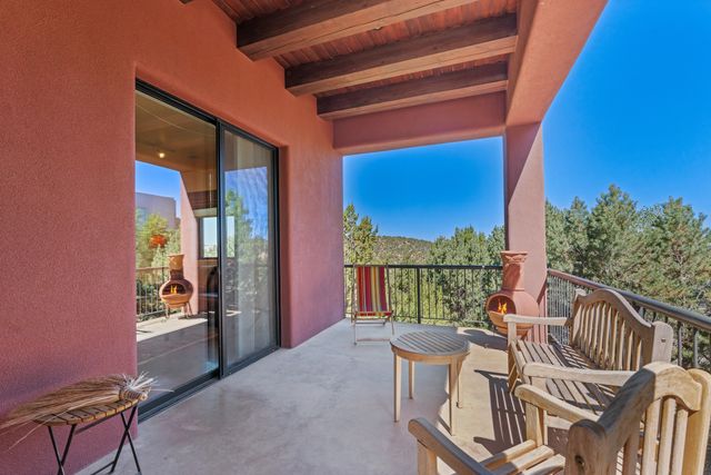 1980 Cerros Colorados, Santa Fe, NM 87501