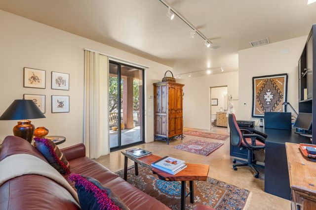 1980 Cerros Colorados, Santa Fe, NM 87501