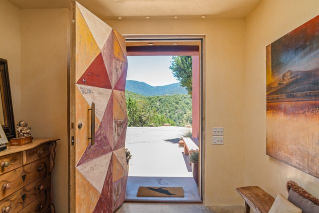 1980 Cerros Colorados, Santa Fe, NM 87501