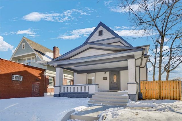 419 W Maple Avenue, Independence, MO 64050