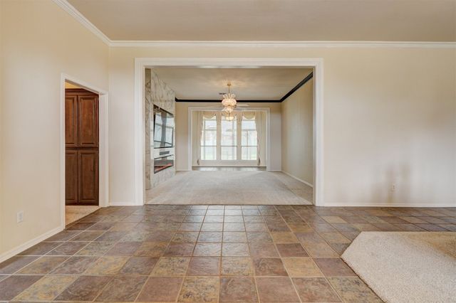 15220 Worthington Lane, Edmond, OK 73013