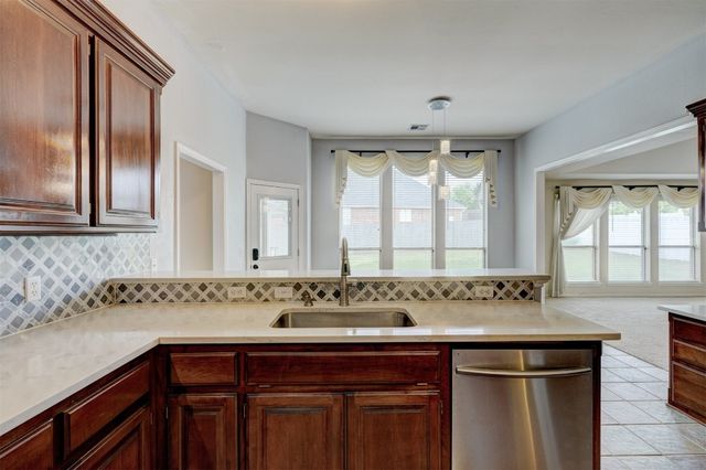 15220 Worthington Lane, Edmond, OK 73013