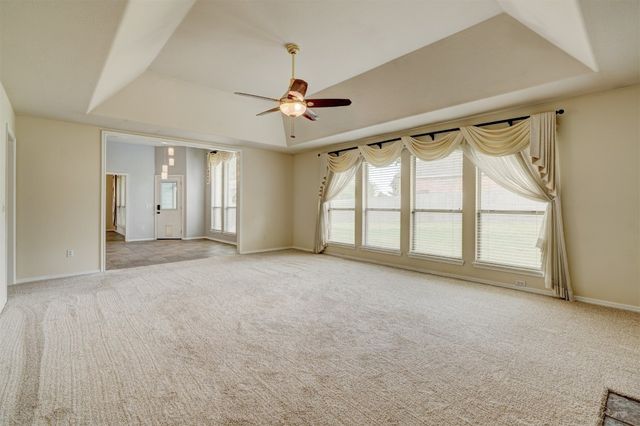 15220 Worthington Lane, Edmond, OK 73013