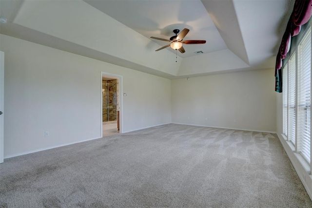 15220 Worthington Lane, Edmond, OK 73013