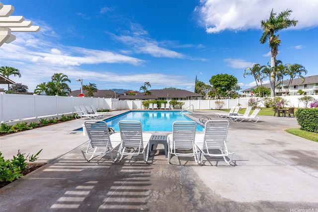 94-1430 Polani Street 31W, Waipahu, HI 96797