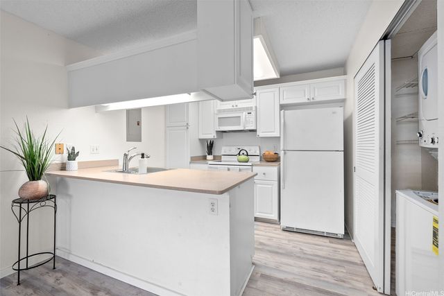 94-1430 Polani Street 31W, Waipahu, HI 96797