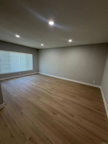 1383 Wystone Drive, San Diego, CA 92113