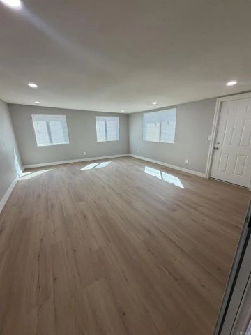 1383 Wystone Drive, San Diego, CA 92113