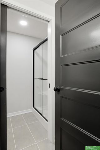 5420 N 213th Street, Elkhorn, NE 68022