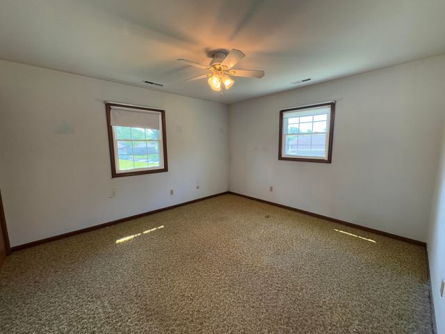 3764 Kingsway Drive, Crown Point, IN 46307