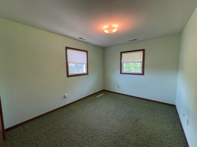 3764 Kingsway Drive, Crown Point, IN 46307