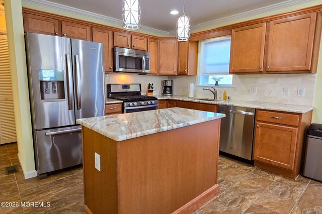 108 Sea Gull Lane, Ortley Beach, NJ 08751