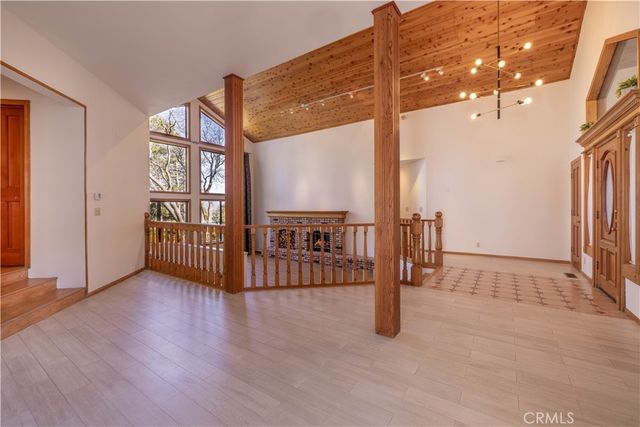 229 Shasta, Lake Arrowhead, CA 92352