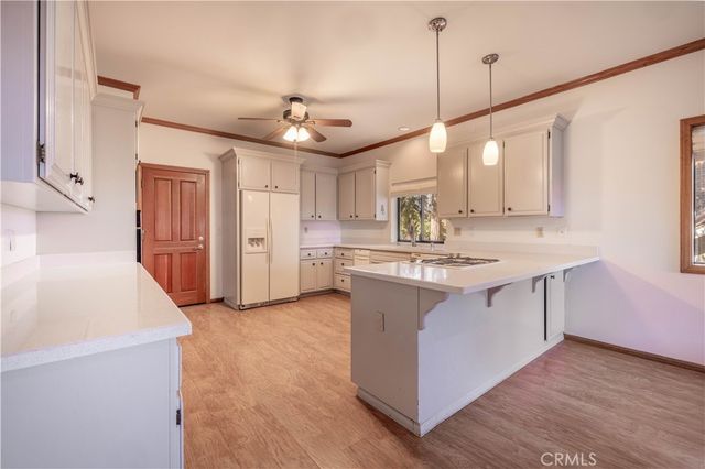 229 Shasta, Lake Arrowhead, CA 92352