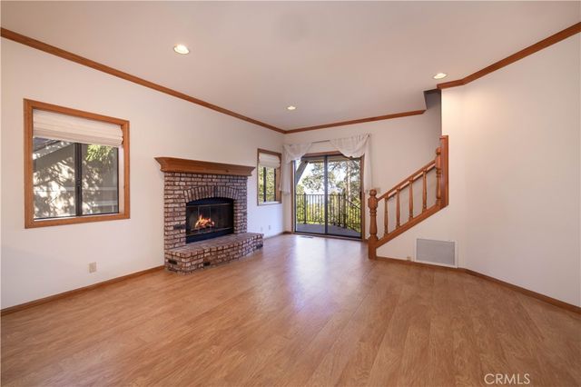 229 Shasta, Lake Arrowhead, CA 92352