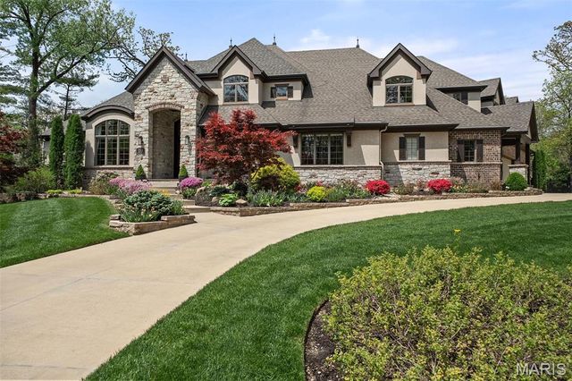 139 Frontenac Forest, Frontenac, MO 63131