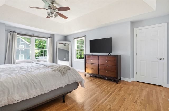 14 Puritan Ave, North Andover, MA 01845