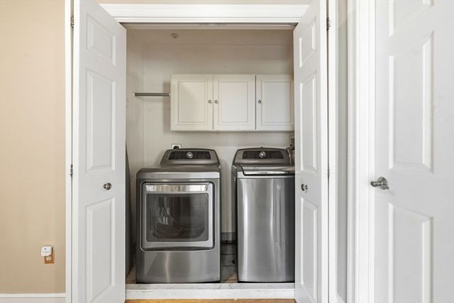 14 Puritan Ave, North Andover, MA 01845