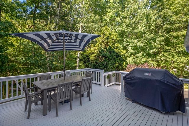 14 Puritan Ave, North Andover, MA 01845