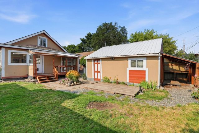 817 E Wabash Ave, Spokane, WA 99207
