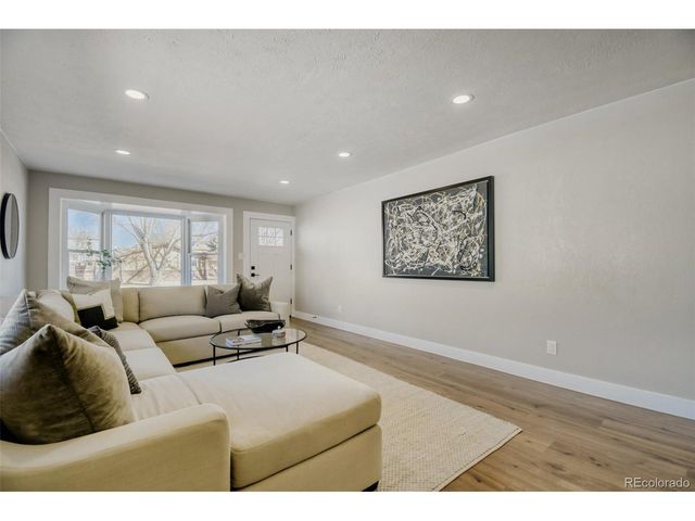 4944 W 61st Dr, Arvada, CO 80003