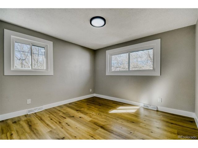 4944 W 61st Dr, Arvada, CO 80003