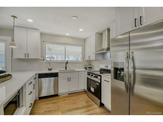 4944 W 61st Dr, Arvada, CO 80003