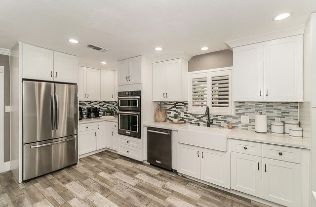 7010 S Frankwood Avenue, Reedley, CA 93654