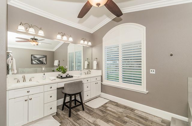 7010 S Frankwood Avenue, Reedley, CA 93654