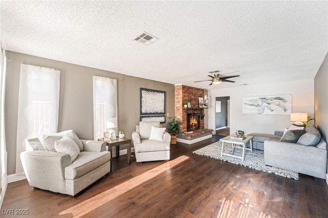 1905 Franklin Avenue, Las Vegas, NV 89104