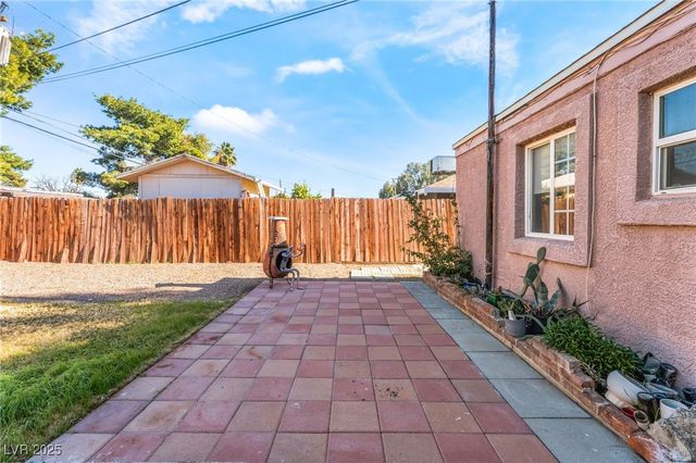 1905 Franklin Avenue, Las Vegas, NV 89104