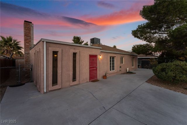 1905 Franklin Avenue, Las Vegas, NV 89104