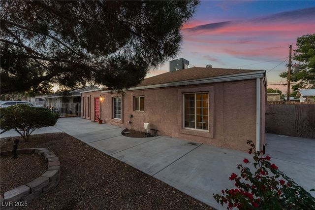 1905 Franklin Avenue, Las Vegas, NV 89104