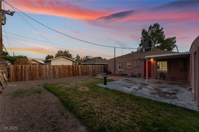 1905 Franklin Avenue, Las Vegas, NV 89104