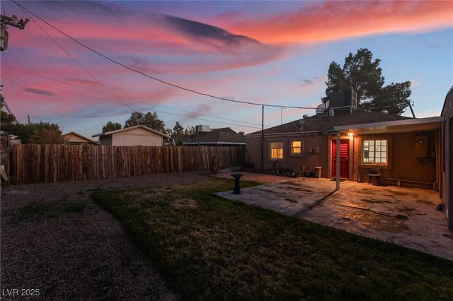 1905 Franklin Avenue, Las Vegas, NV 89104