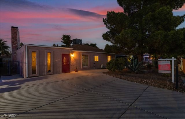 1905 Franklin Avenue, Las Vegas, NV 89104