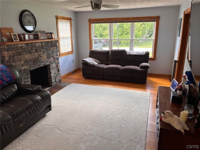 205 Hillside Drive, Whitestown, NY 13424
