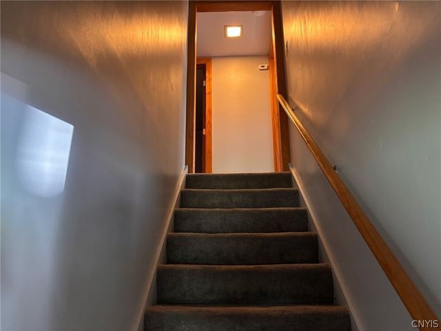 205 Hillside Drive, Whitestown, NY 13424