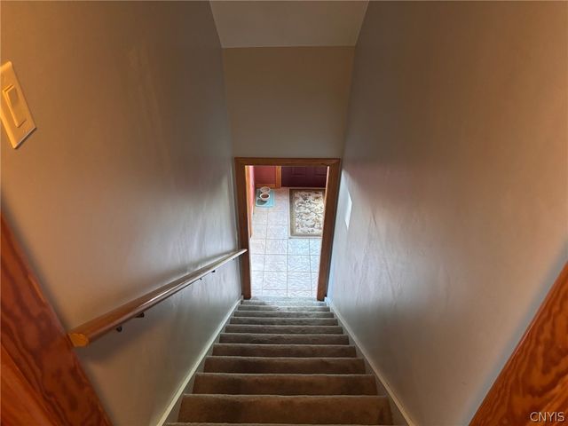 205 Hillside Drive, Whitestown, NY 13424