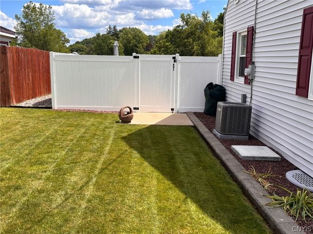 205 Hillside Drive, Whitestown, NY 13424