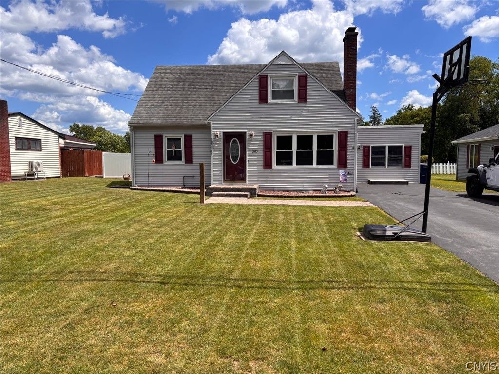 205 Hillside Drive, Whitestown, NY 13424
