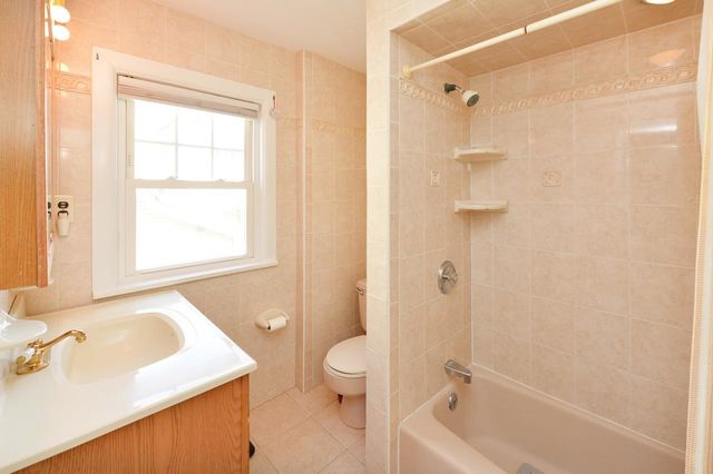 76 POPLAR ST, Ridgefield Park, NJ 07660