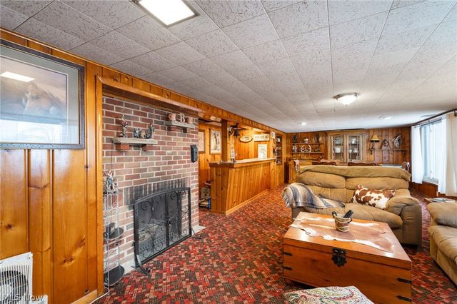 6445 Lake Avenue, Elyria, OH 44035