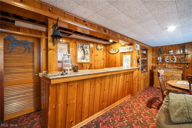 6445 Lake Avenue, Elyria, OH 44035