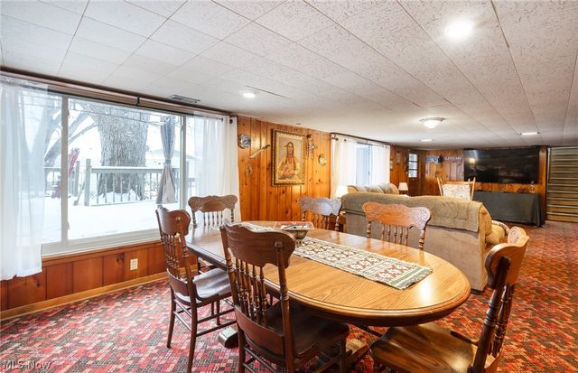 6445 Lake Avenue, Elyria, OH 44035