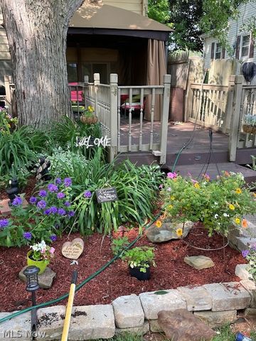 6445 Lake Avenue, Elyria, OH 44035