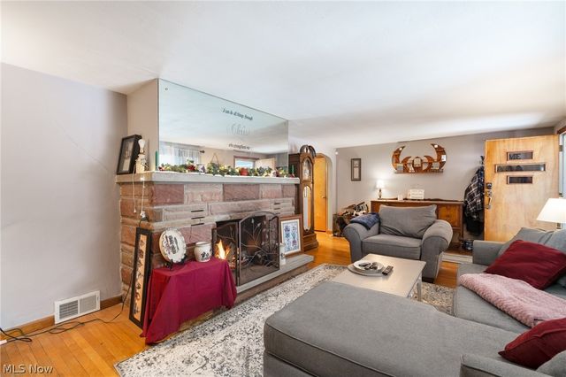 6445 Lake Avenue, Elyria, OH 44035