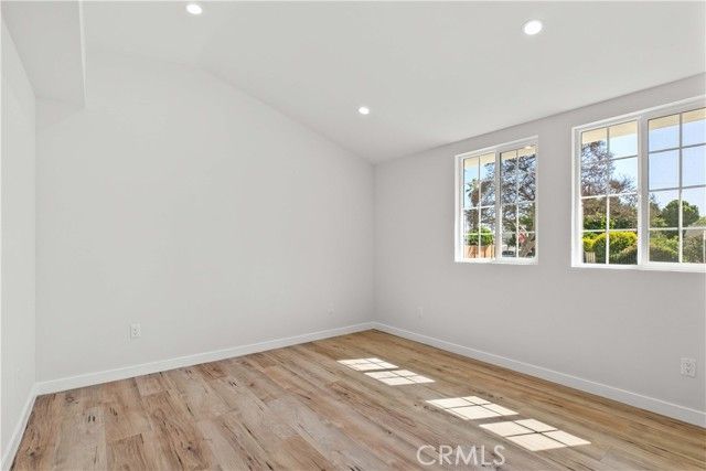 8401 Kester, Panorama City (los Angeles), CA 91402