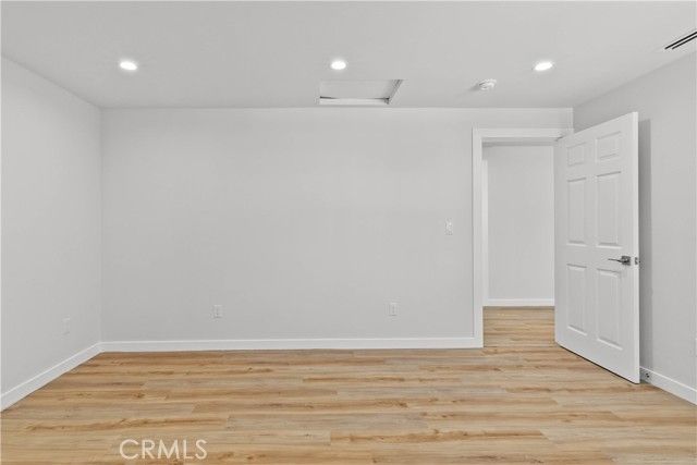 8401 Kester, Panorama City (los Angeles), CA 91402